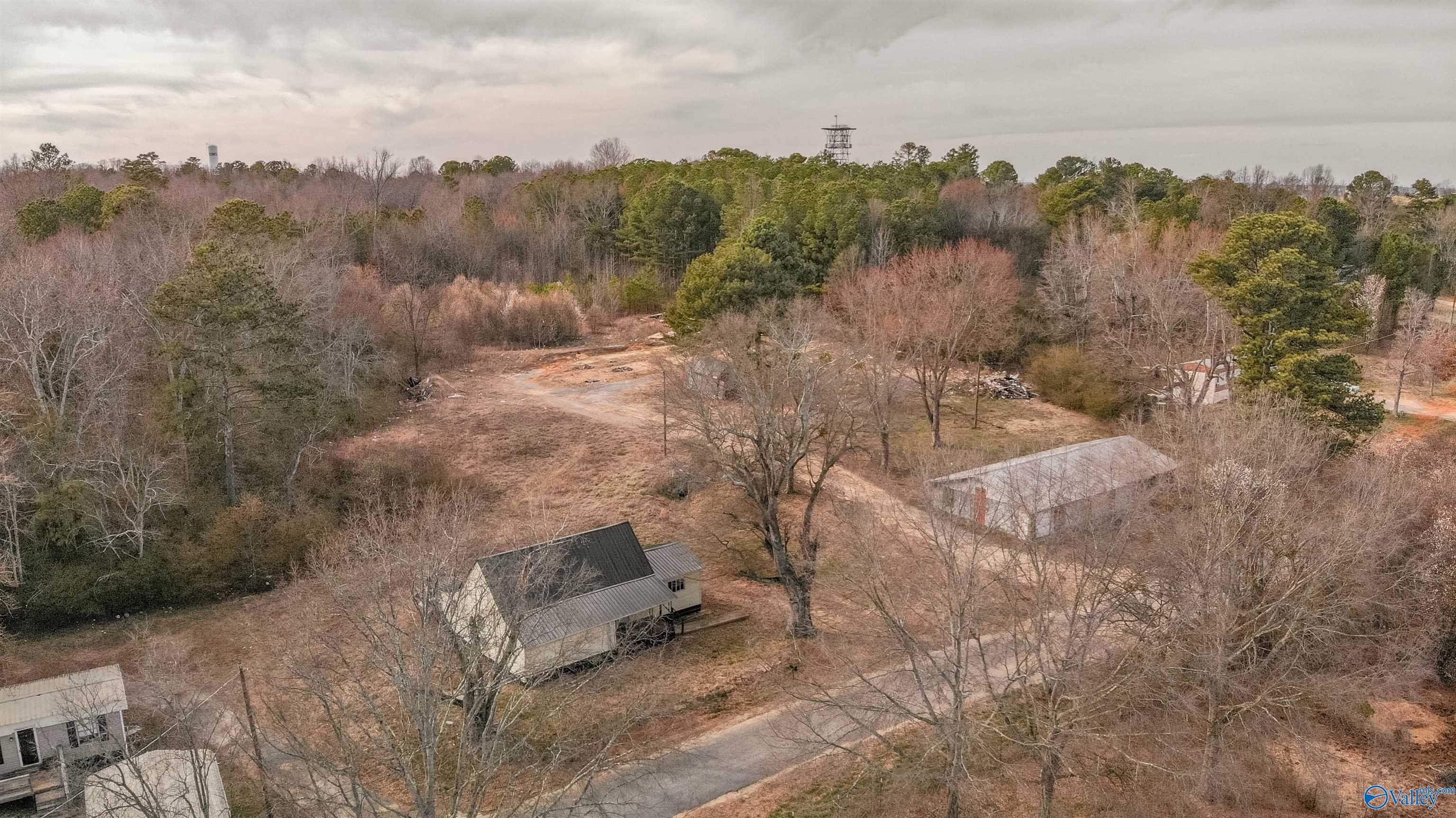 863 Pleasant Grove Cut Off Road, Albertville, Alabama image 5