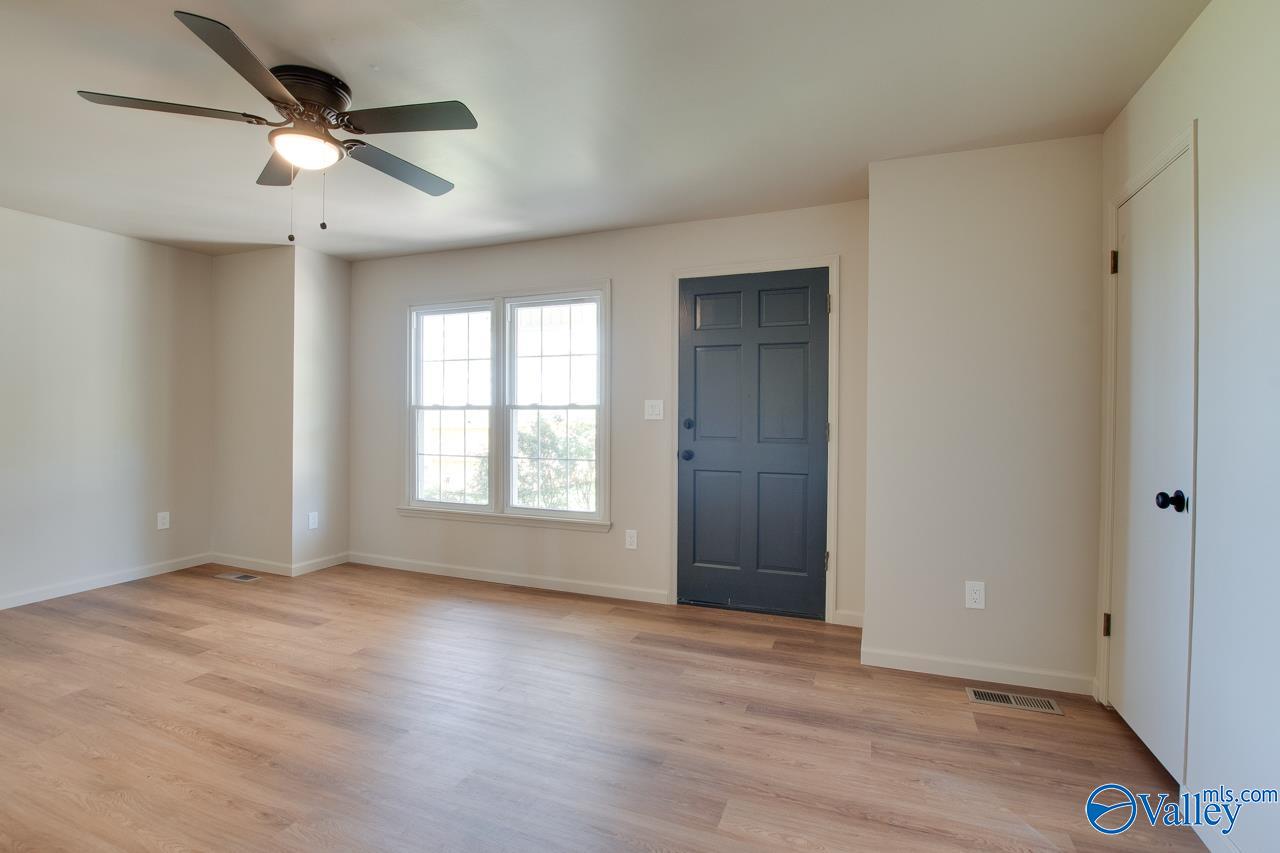 324 Priest Lane, Hazel Green, Alabama image 9