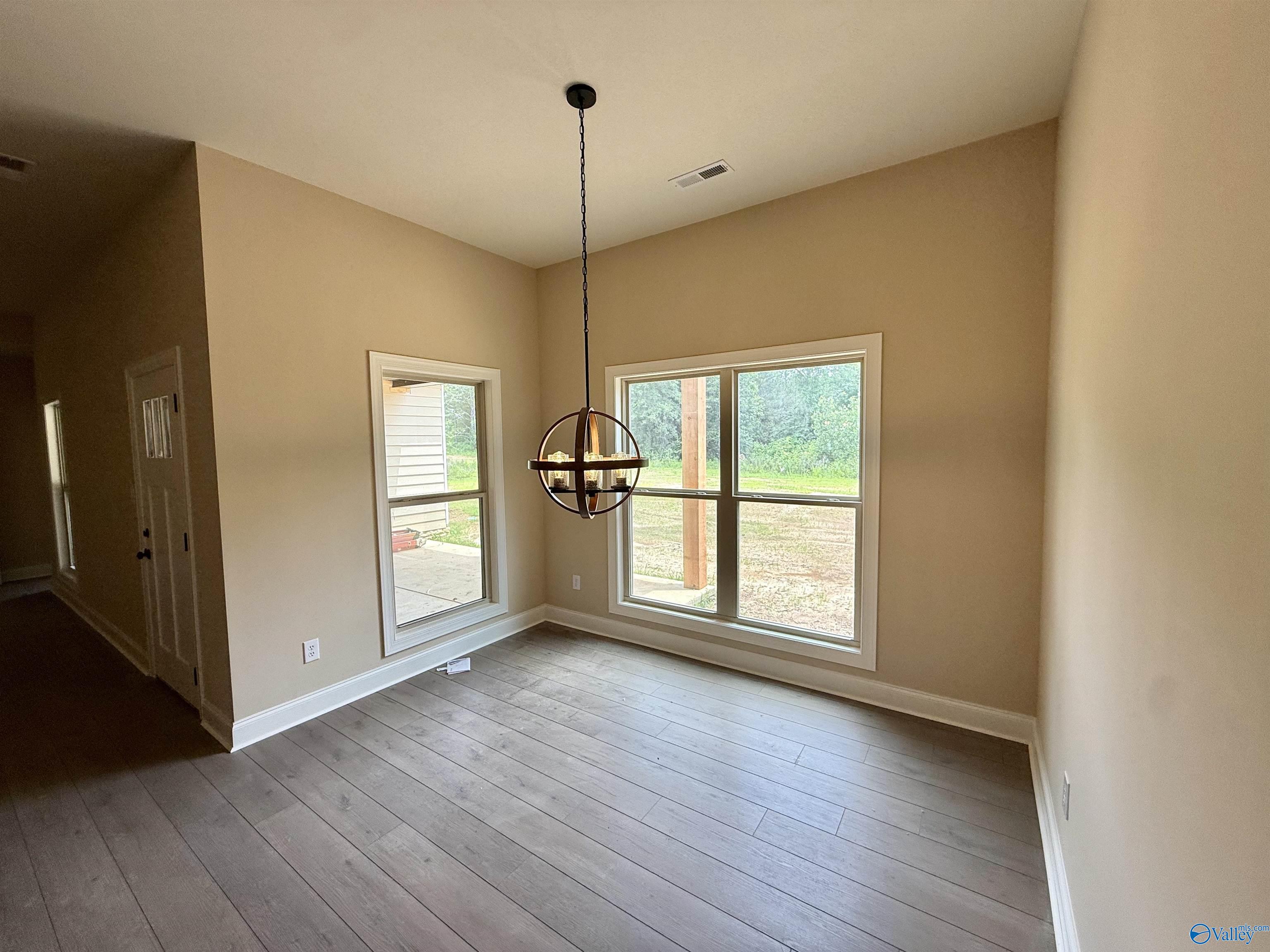 1112 Mountainview Road, Hartselle, Alabama image 3