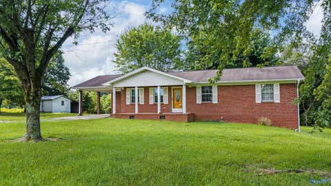 Homes For Sale - 2202 E Main Street<br/> Rainsville, AL 35986