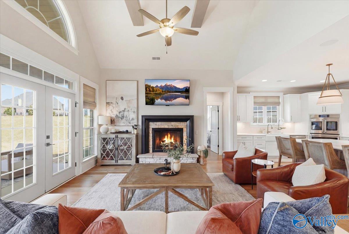 Meridianville, Alabama, 35759, United States, 5 Bedrooms Bedrooms, ,5 BathroomsBathrooms,Residential,Active,2032377