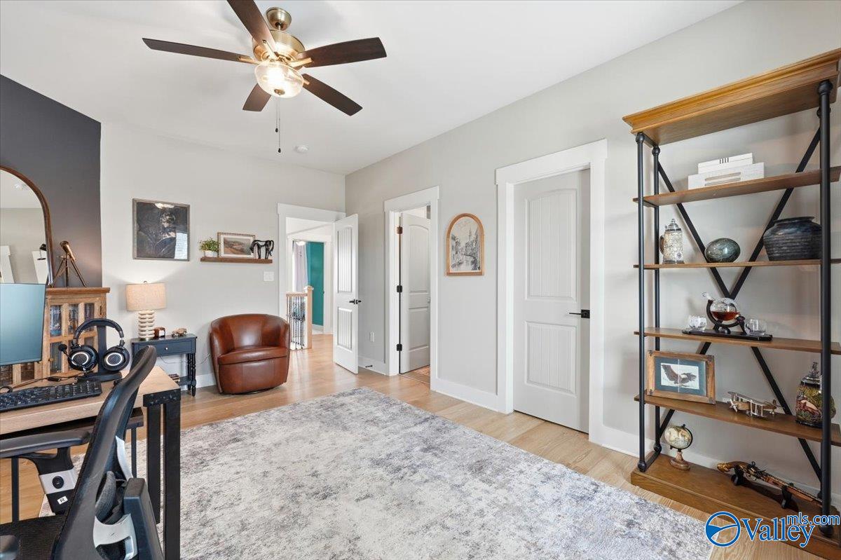 Meridianville, Alabama, 35759, United States, 5 Bedrooms Bedrooms, ,5 BathroomsBathrooms,Residential,Active,2032377