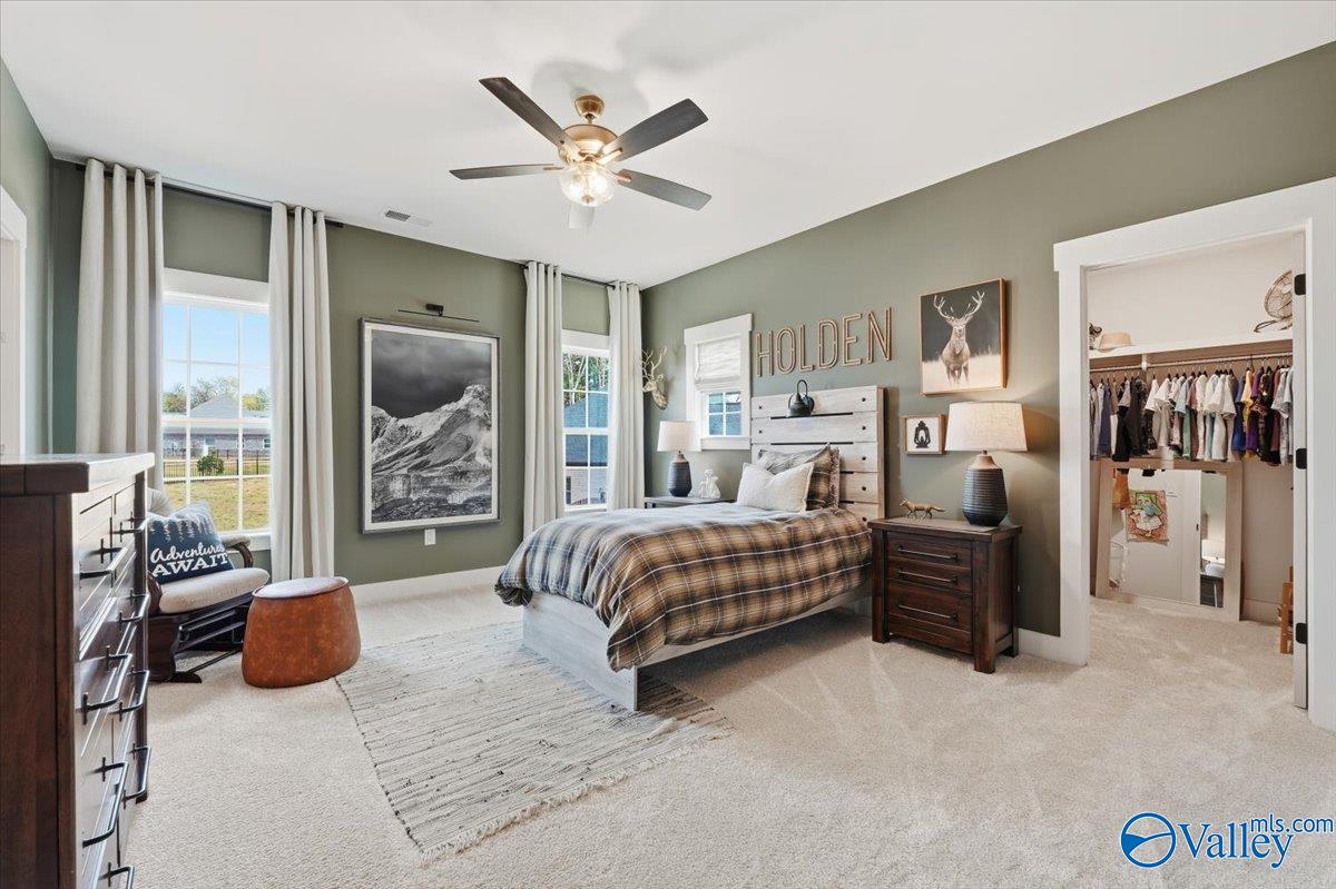 Meridianville, Alabama, 35759, United States, 5 Bedrooms Bedrooms, ,5 BathroomsBathrooms,Residential,Active,2032377