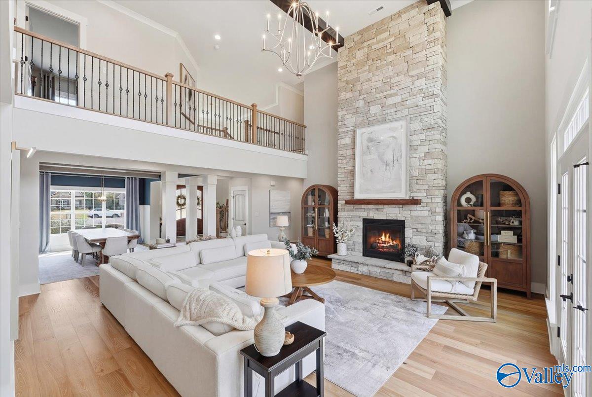 Meridianville, Alabama, 35759, United States, 5 Bedrooms Bedrooms, ,5 BathroomsBathrooms,Residential,Active,2032377