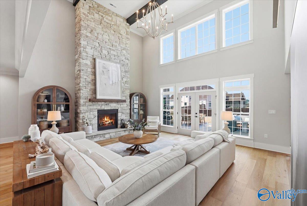 Meridianville, Alabama, 35759, United States, 5 Bedrooms Bedrooms, ,5 BathroomsBathrooms,Residential,Active,2032377