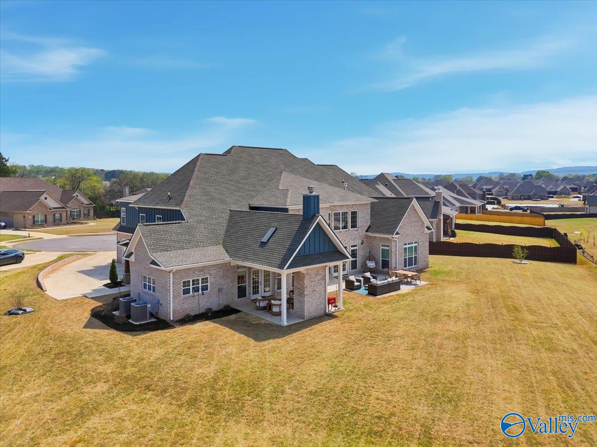Meridianville, Alabama, 35759, United States, 5 Bedrooms Bedrooms, ,5 BathroomsBathrooms,Residential,Active,2032377