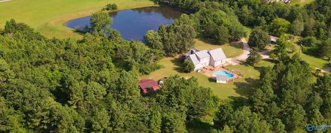 Homes For Sale - 36 Rice Road<br/> Laceys Spring, AL 35754