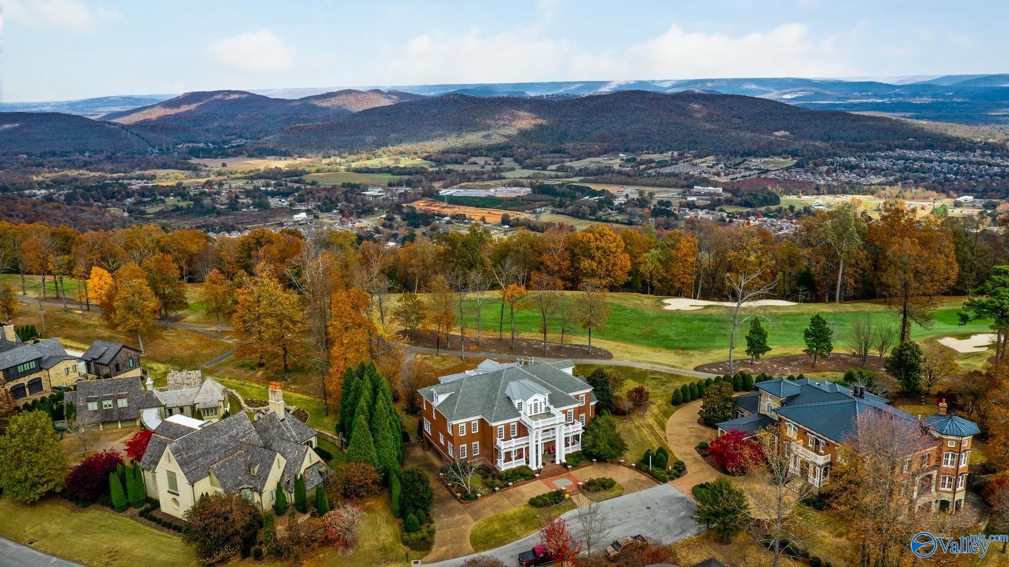 3 Ledge View Drive