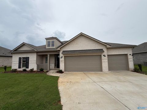 Homes For Rent - 22651 Donahue Road<br/> Athens, AL 35613