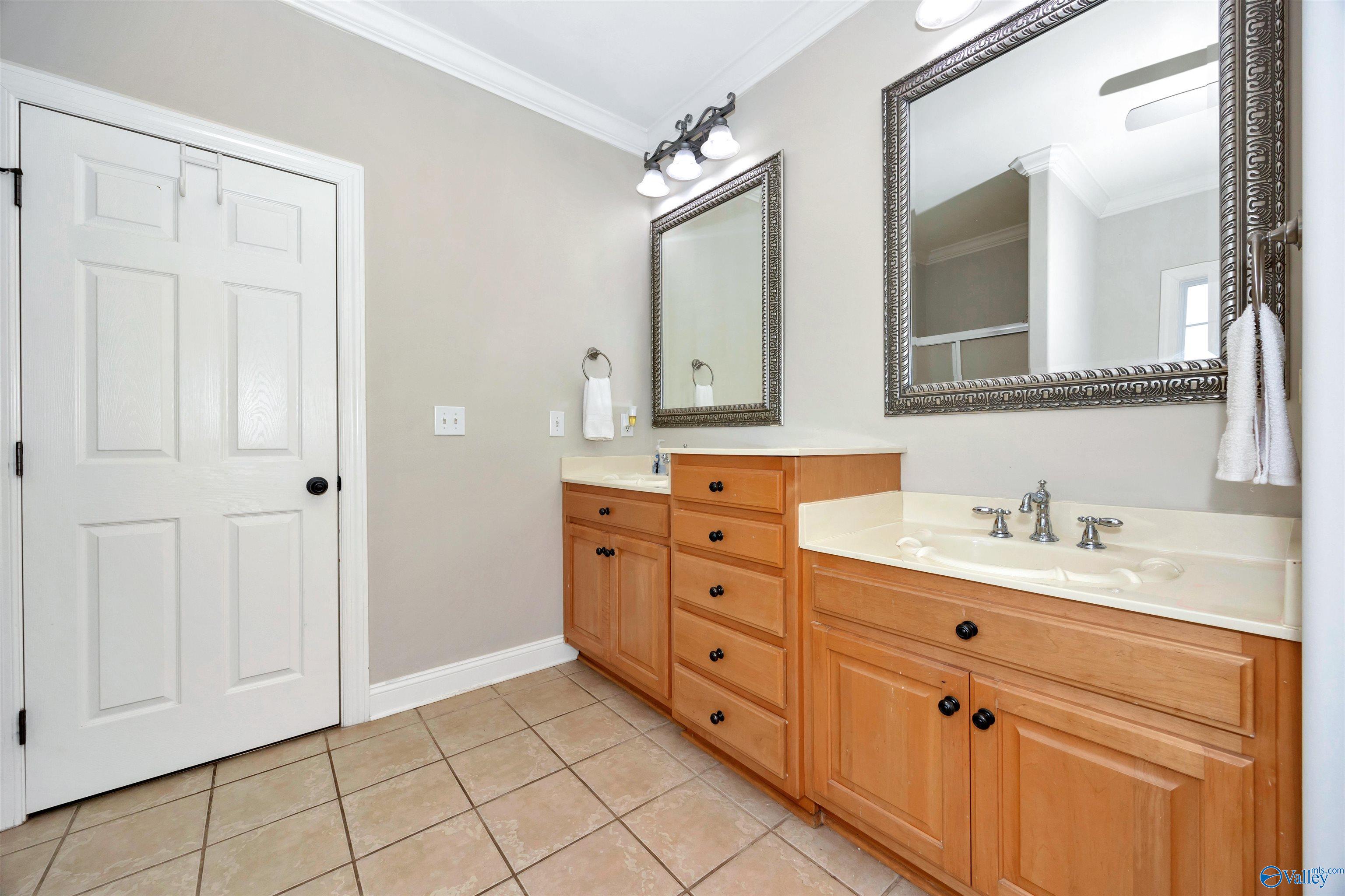 114 Galt Lane, Madison, Alabama image 34