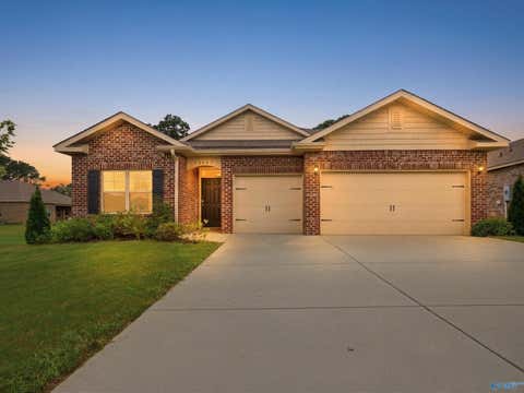 Homes For Sale - 14207 Leadenhall Lane<br/> Athens, AL 35613