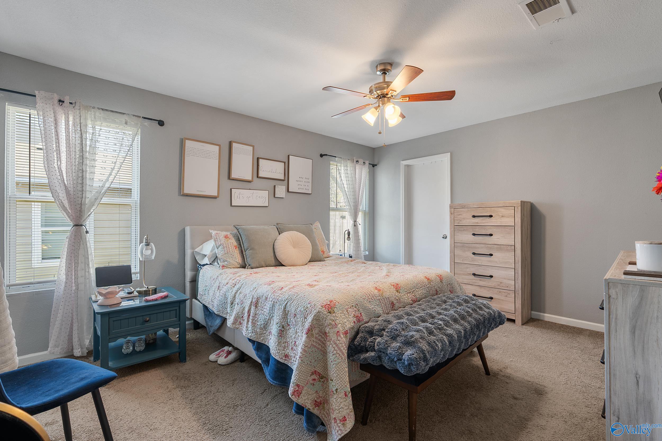 227 Whitestone Drive, Huntsville, Alabama image 9