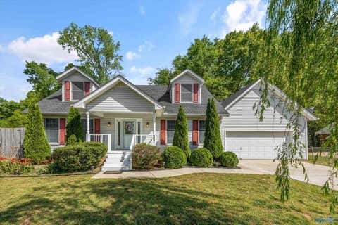 Homes For Sale - 207 Backwood Trail<br/> Hazel Green, AL 35750