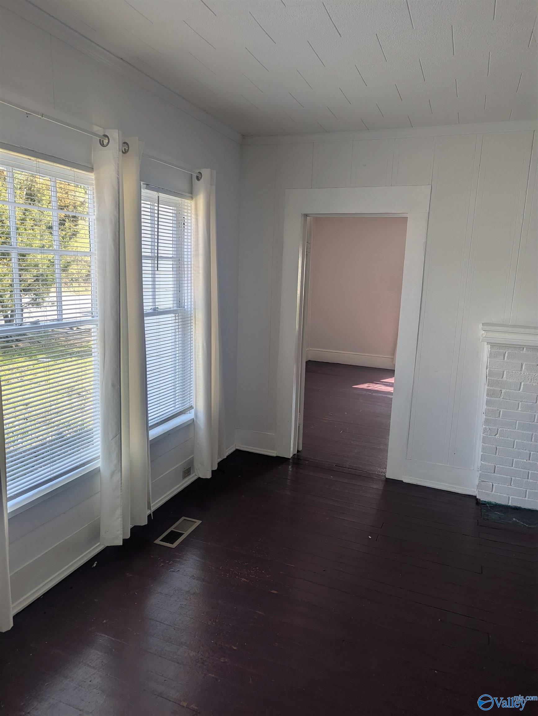 312 South River Street, Centre, Alabama image 4