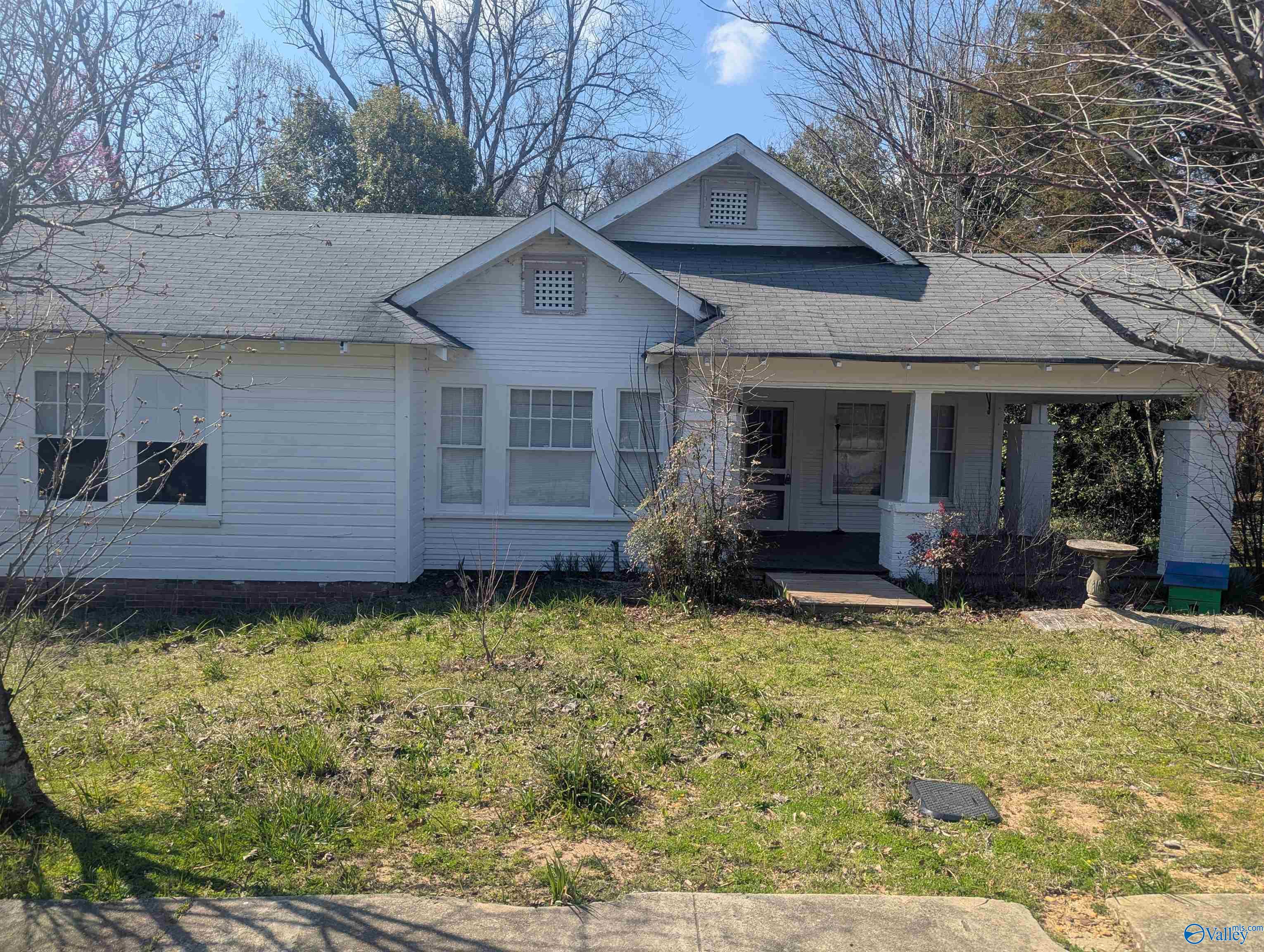 312 South River Street, Centre, Alabama image 1