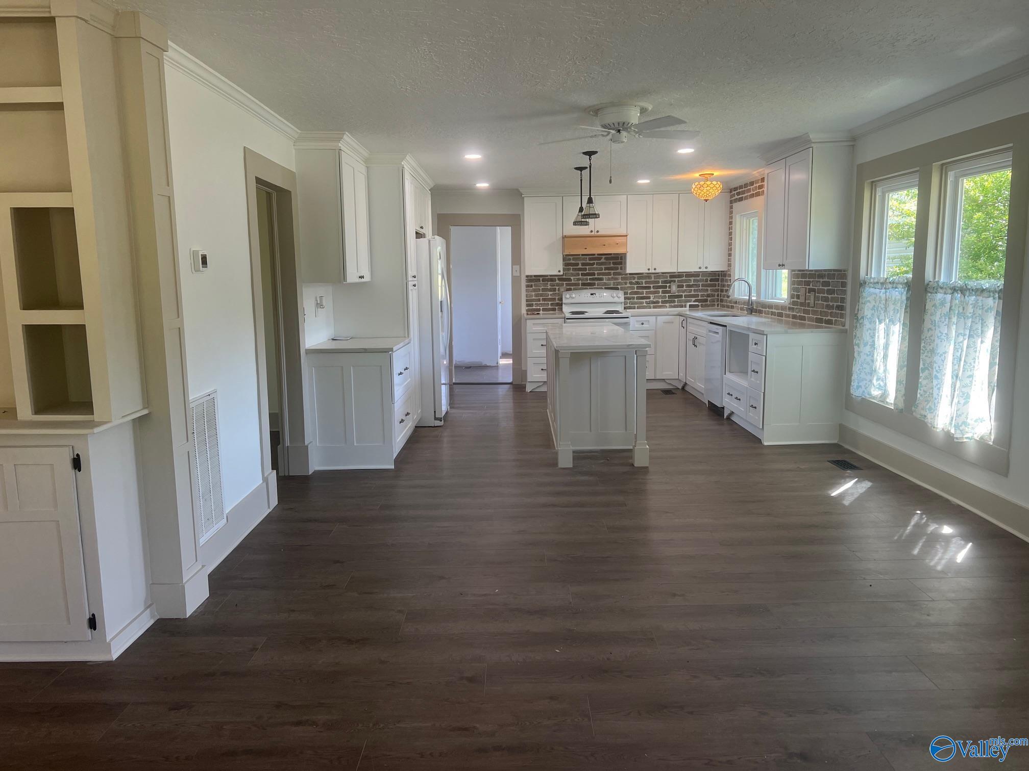 3957 Lister Ferry Road, Rainbow City, Alabama image 6