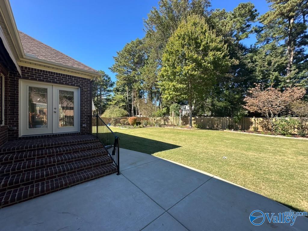 111 Holbrook Drive