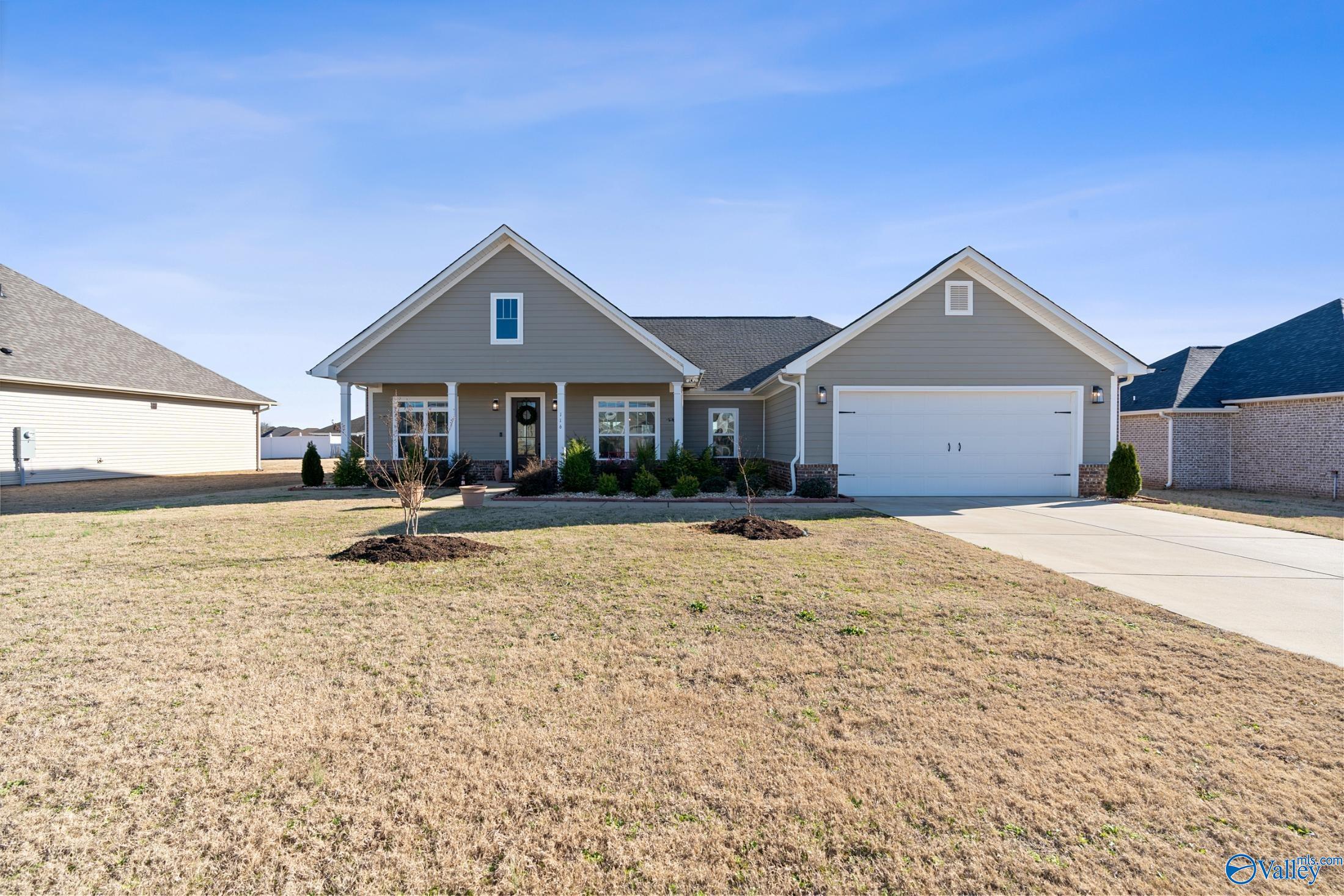116 Parvin Way Drive, Hazel Green, Alabama image 1