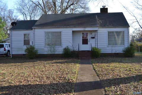 Homes For Sale - 1517 Chestnut Street<br/> Decatur, AL 35601