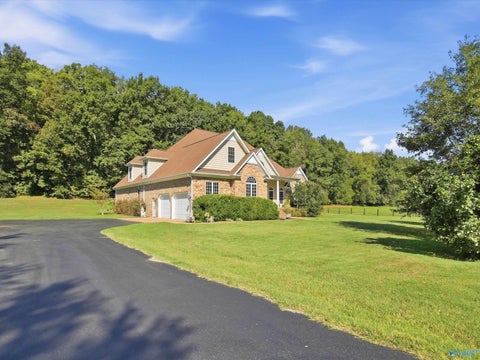 Homes For Sale - 600 Bates Hollow Road<br/> Prospect, TN 38477
