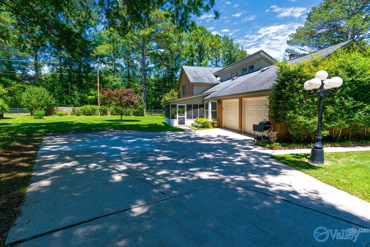 1037 Vestavia Drive, Decatur, Alabama image 42