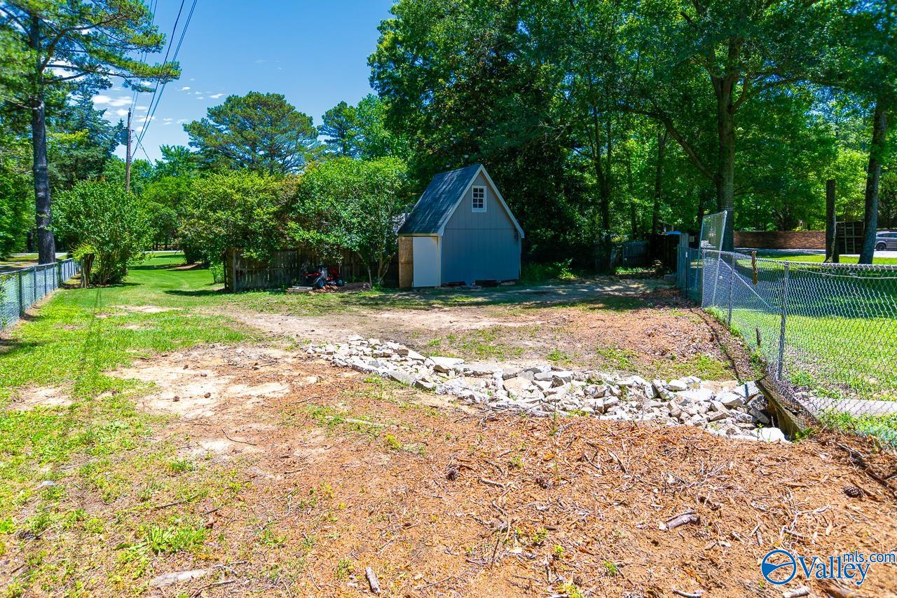 1037 Vestavia Drive, Decatur, Alabama image 46