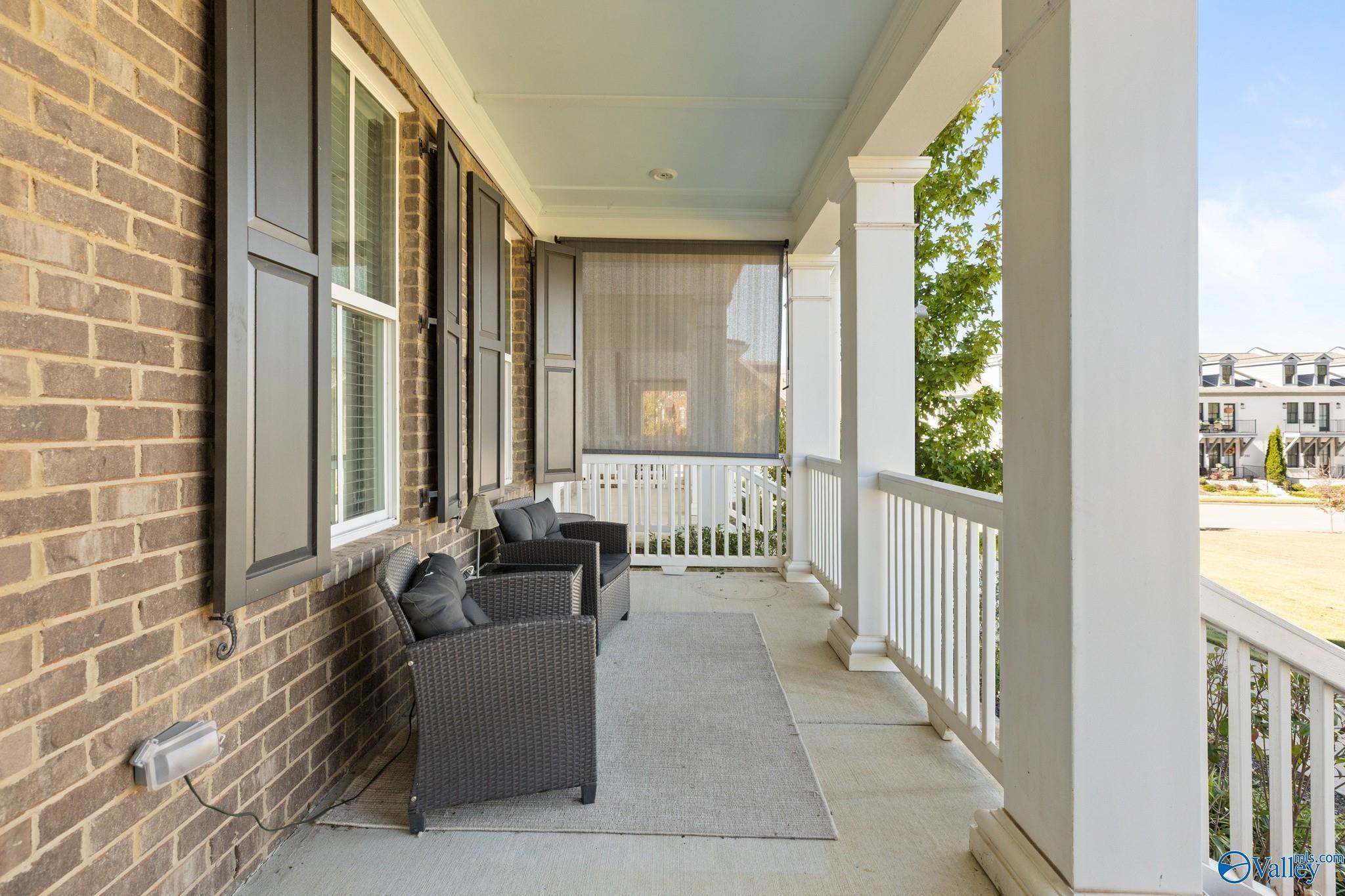 114 Bourbon Alley