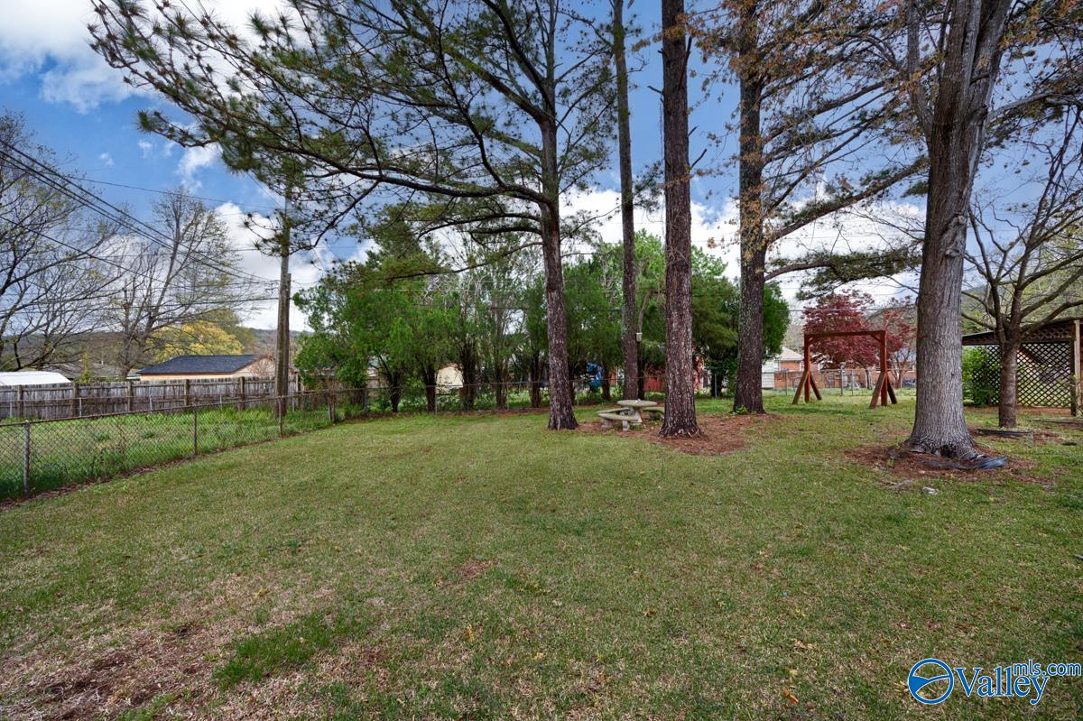 1907 NE Melbourne Avenue, Huntsville, Alabama image 30