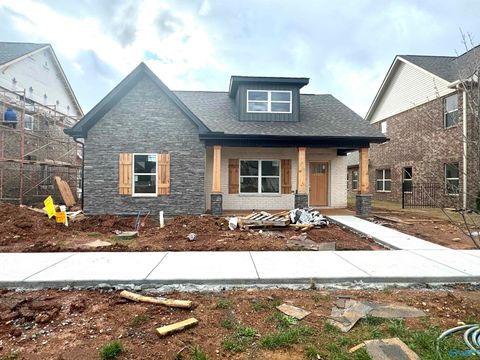 Homes For Sale - 17407 Brooklawn Street<br/> Athens, AL 35611