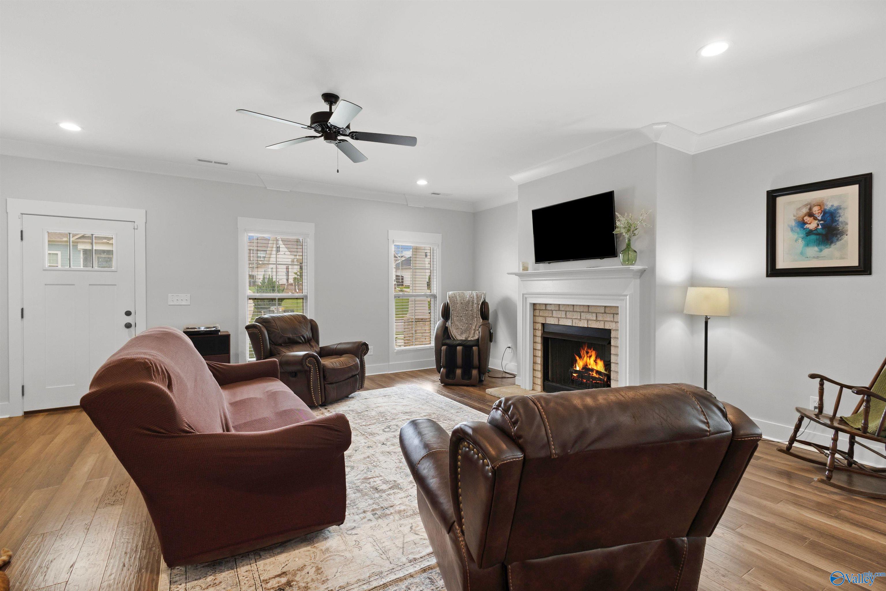 114 Waxwing Street