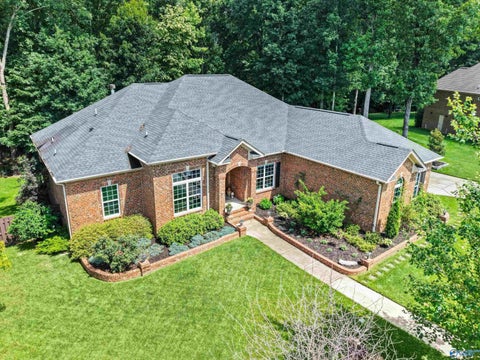 Homes For Sale - 14 Natures Loop Road<br/> Huntsville, AL 35803