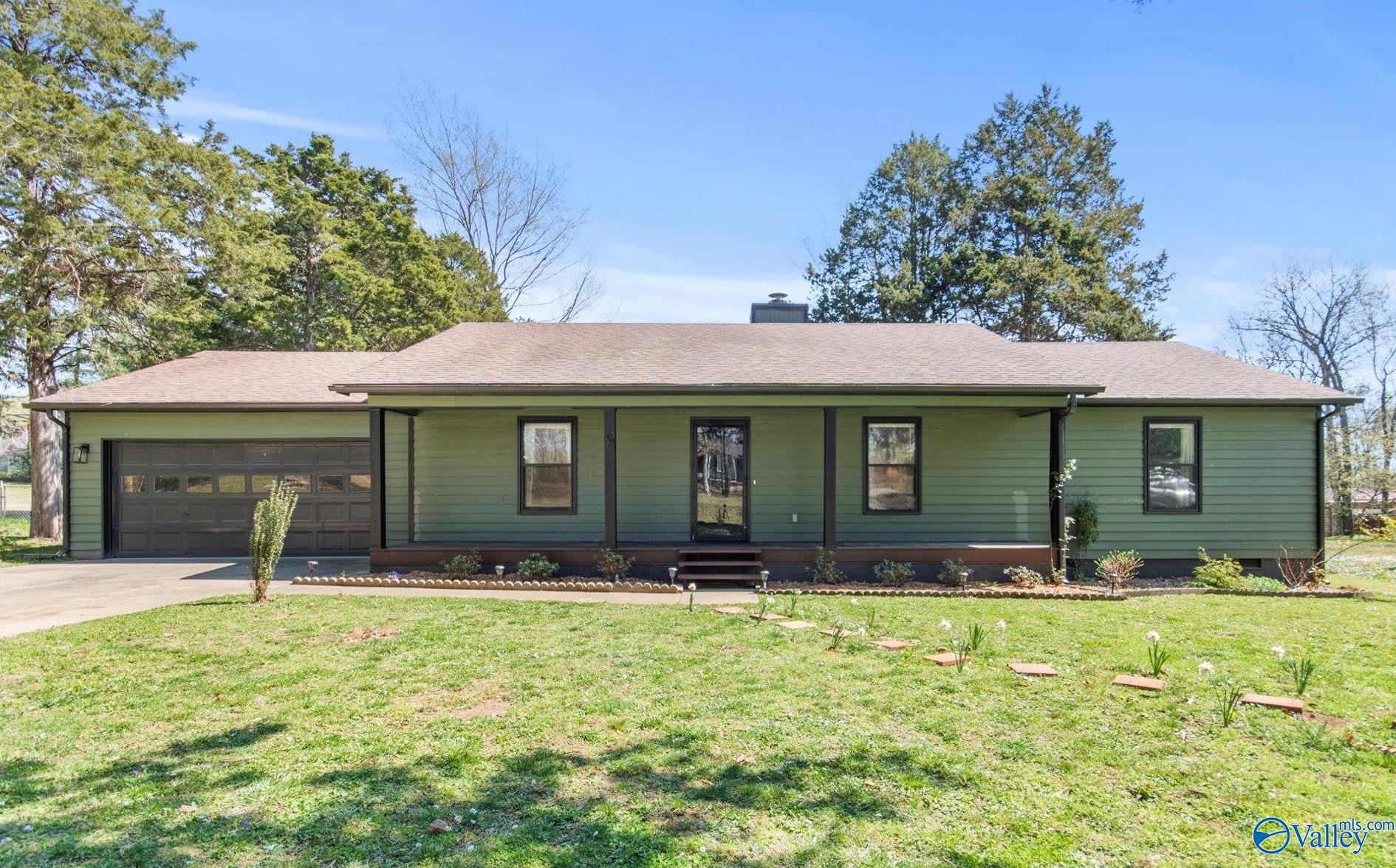 143 Timberland Trace, Madison, Alabama image 2
