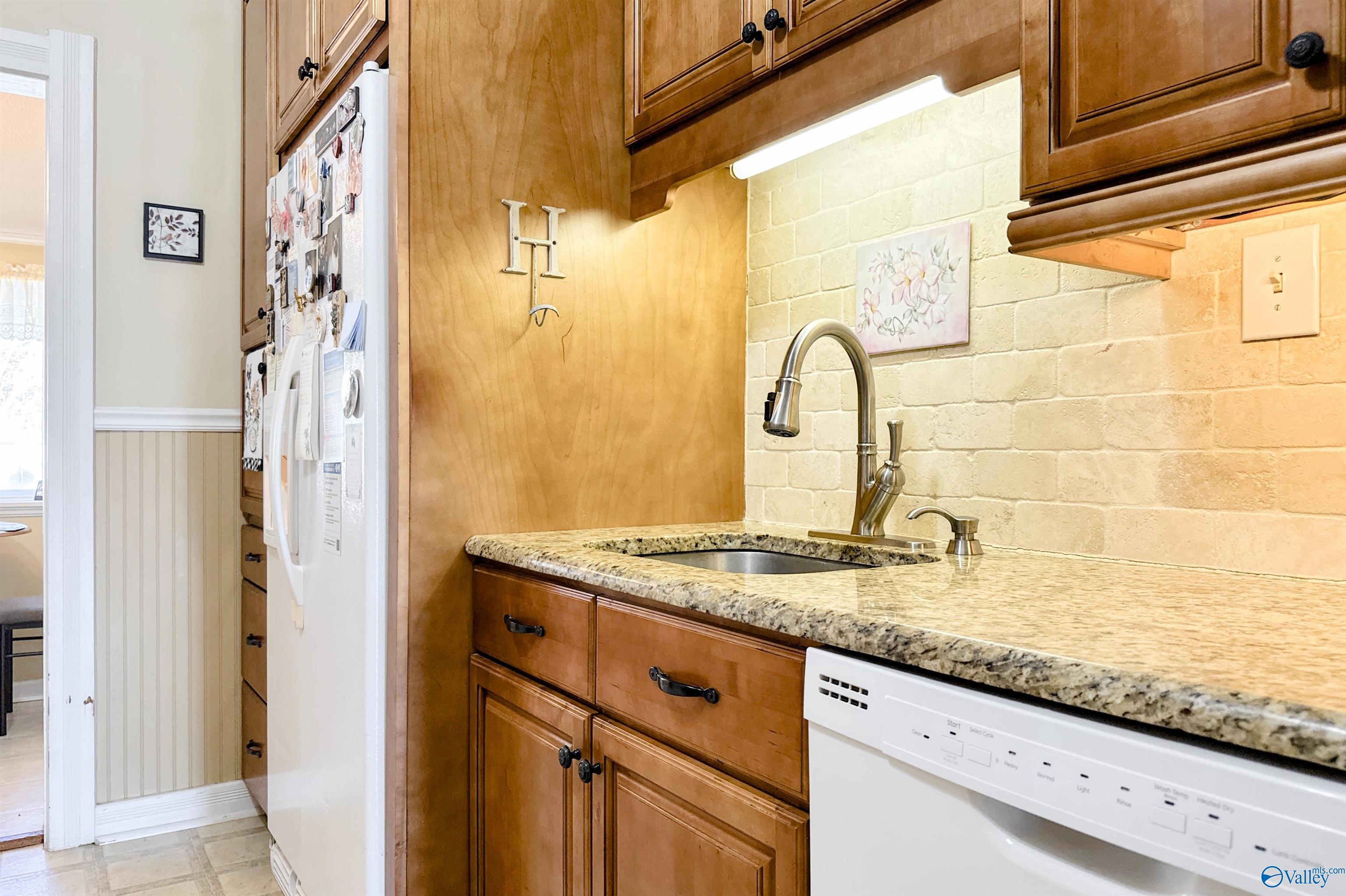 403 Gordon Drive, Decatur, Alabama image 13