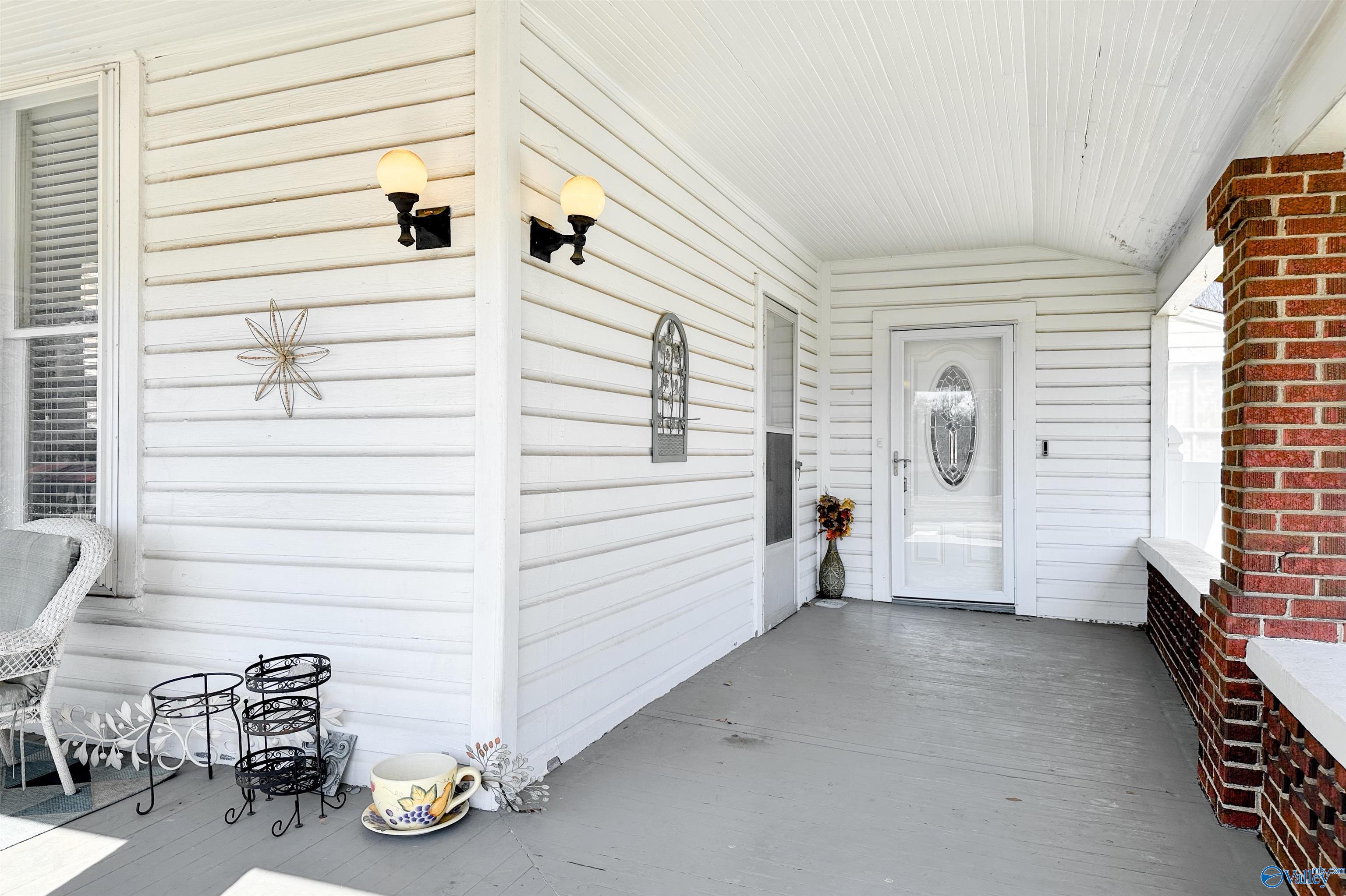 403 Gordon Drive, Decatur, Alabama image 9