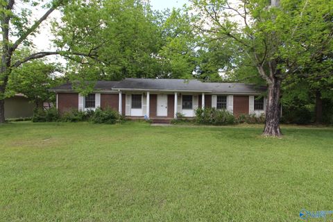 Photo of 412 Apple Avenue, Albertville, AL 35950 (MLS # 21917078)