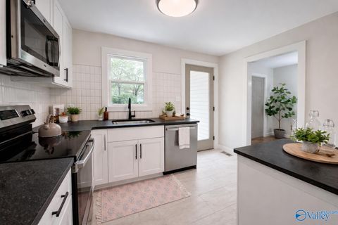 Homes For Sale - 412 Greenacres Drive<br/> Huntsville, AL 35805