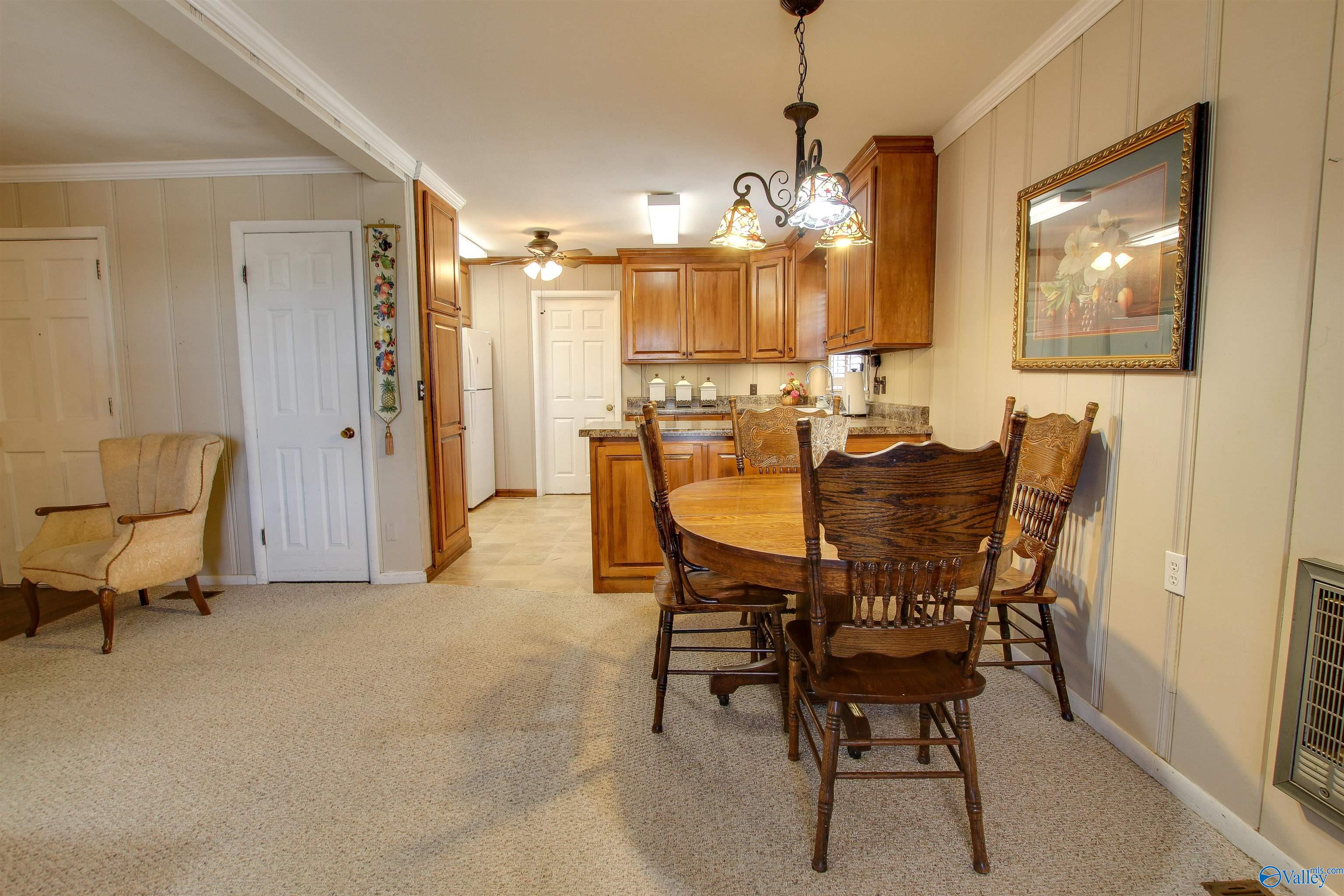 505 Nelson Street, Hartselle, Alabama image 4