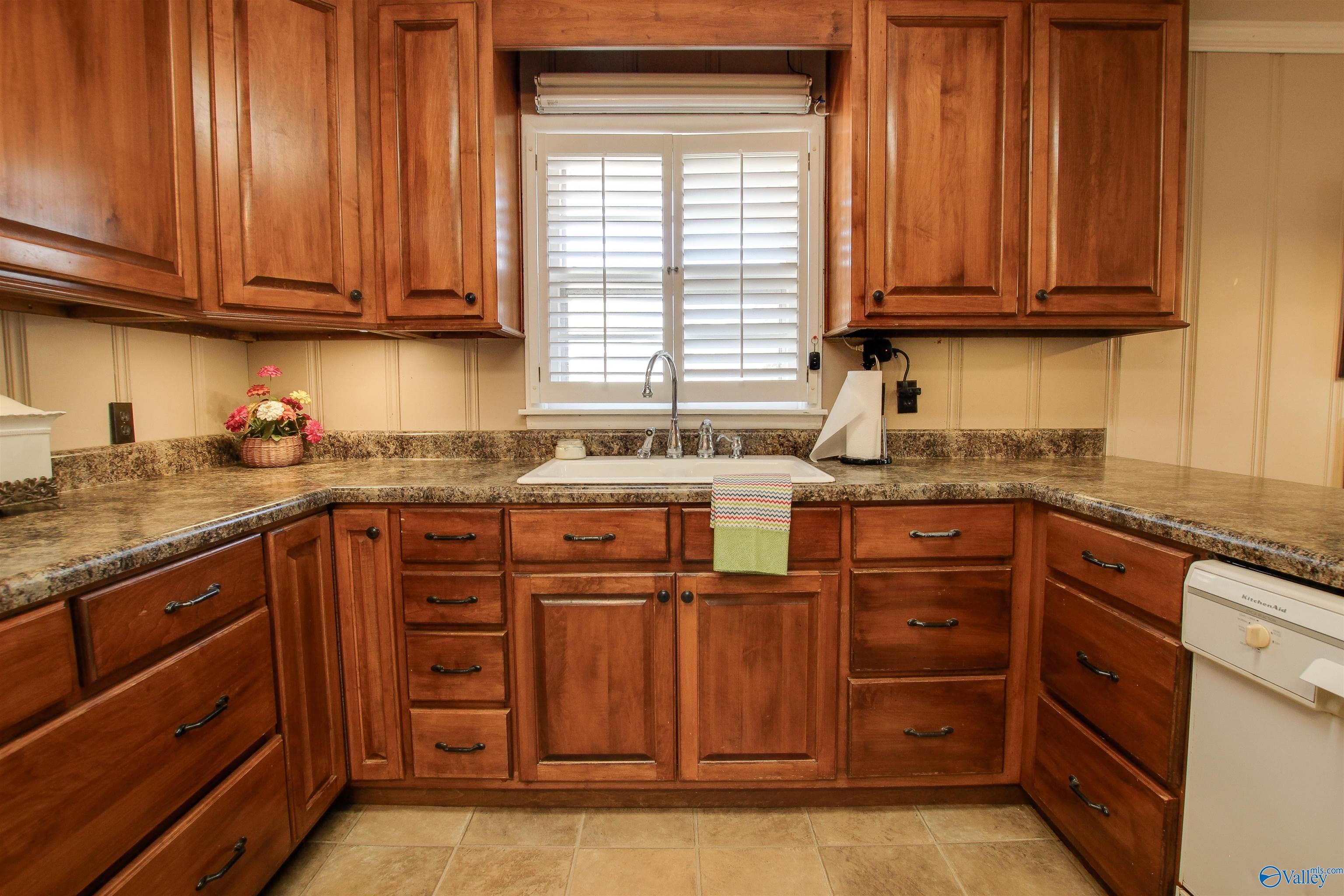 505 Nelson Street, Hartselle, Alabama image 7