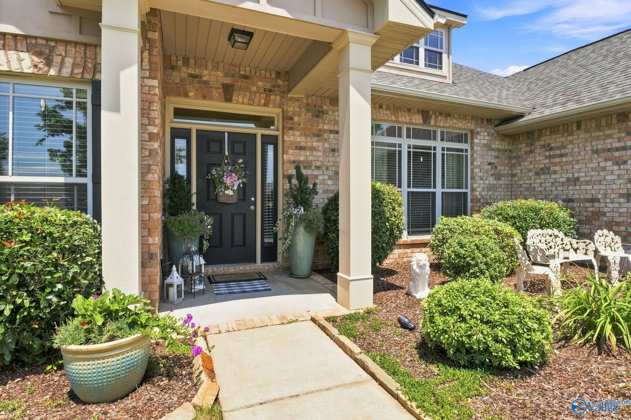 12 Nutcracker Lane SW