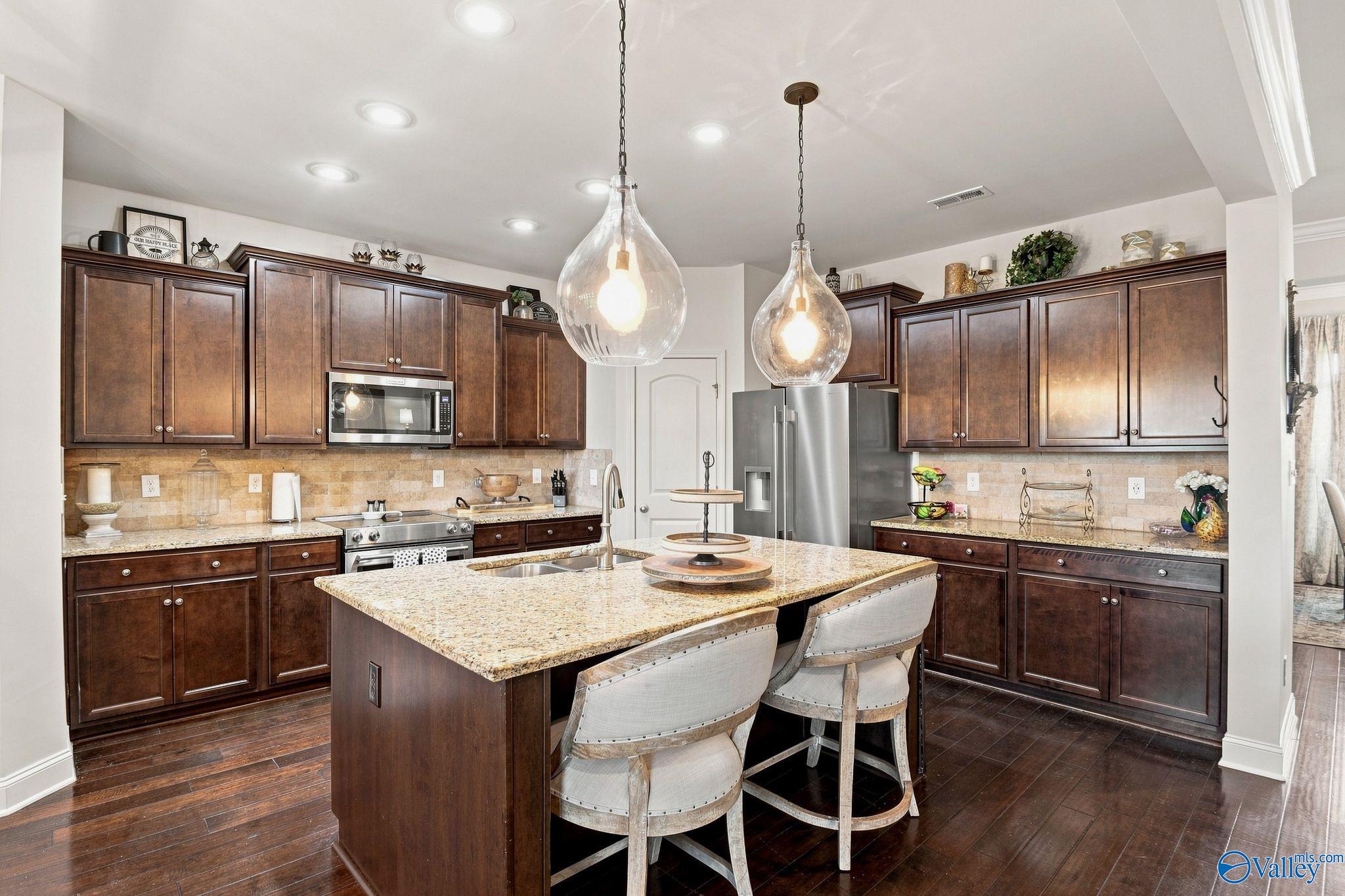 12 Nutcracker Lane SW