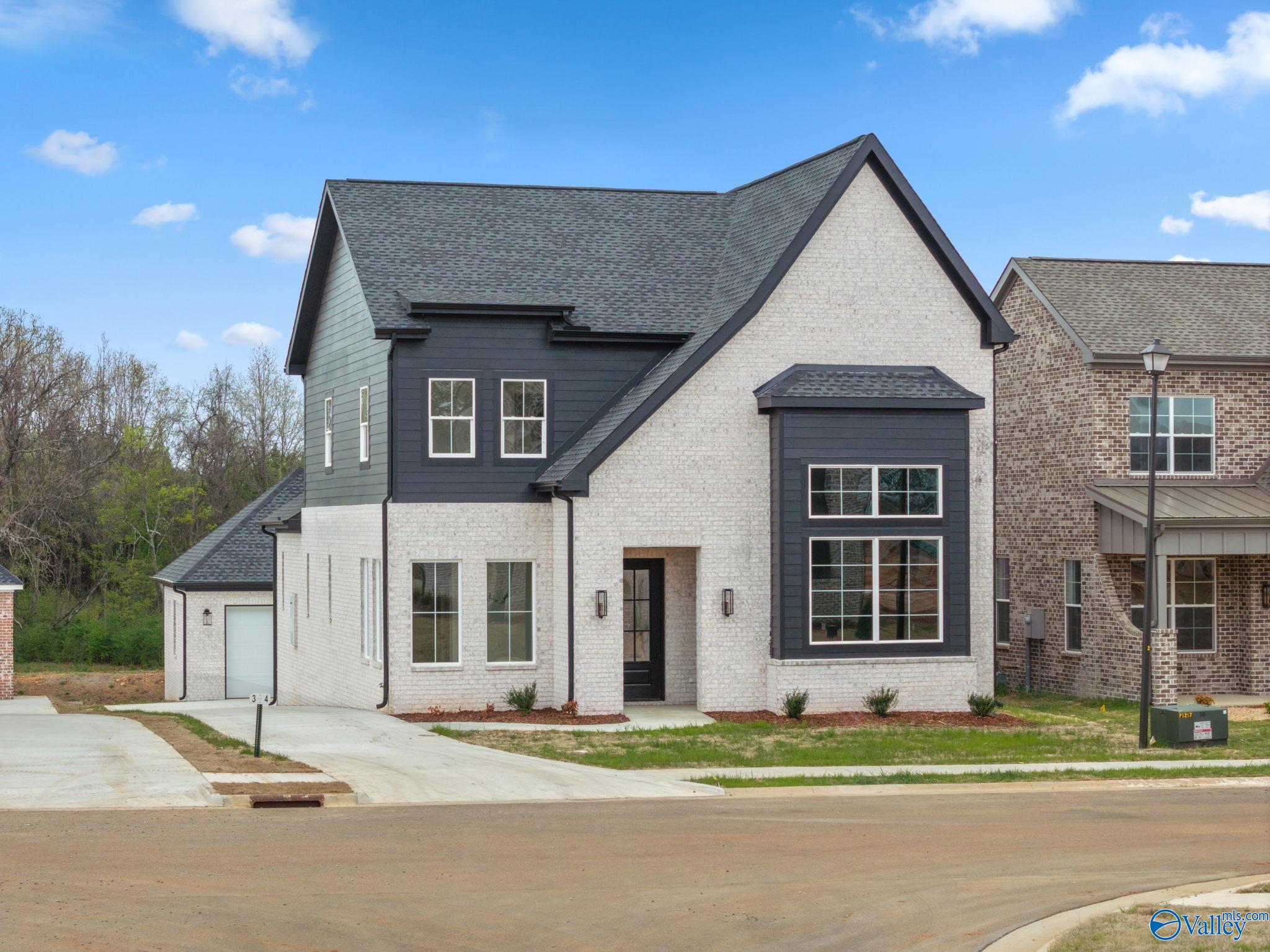201 Fame Avenue, Tuscumbia, Alabama image 2
