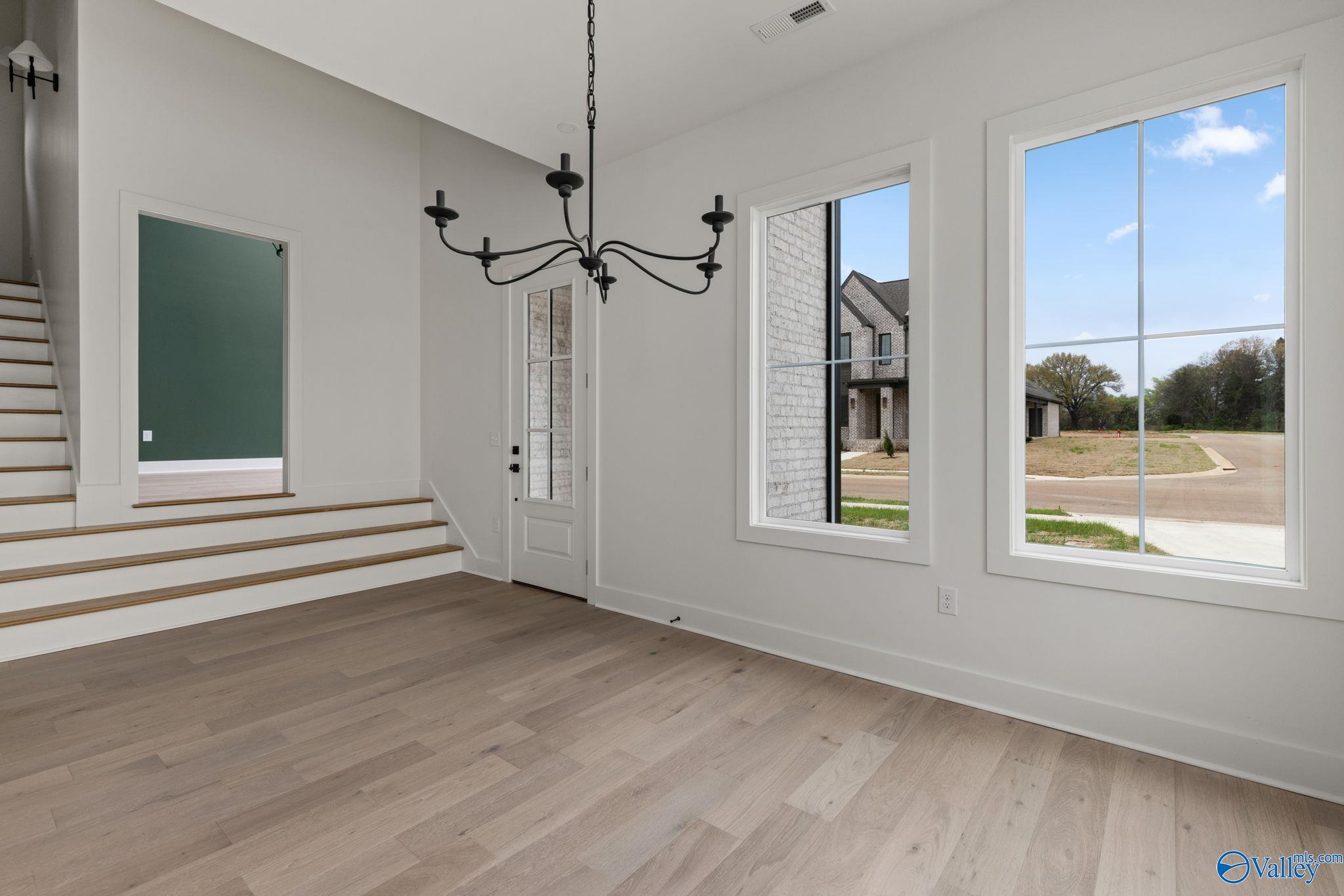 201 Fame Avenue, Tuscumbia, Alabama image 8