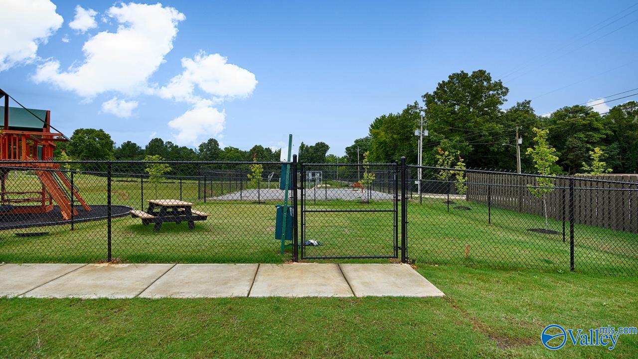 135 Settlement Drive, Huntsville, Alabama image 27