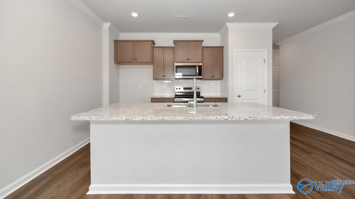 135 Settlement Drive, Huntsville, Alabama image 6
