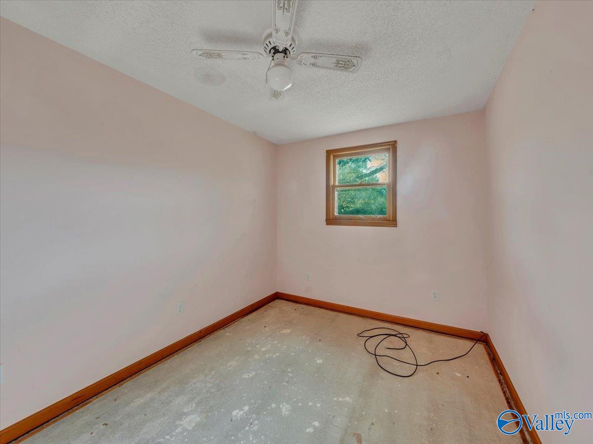 1698 Parker Road, Hartselle, Alabama image 18