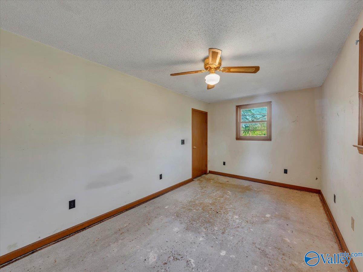 1698 Parker Road, Hartselle, Alabama image 24
