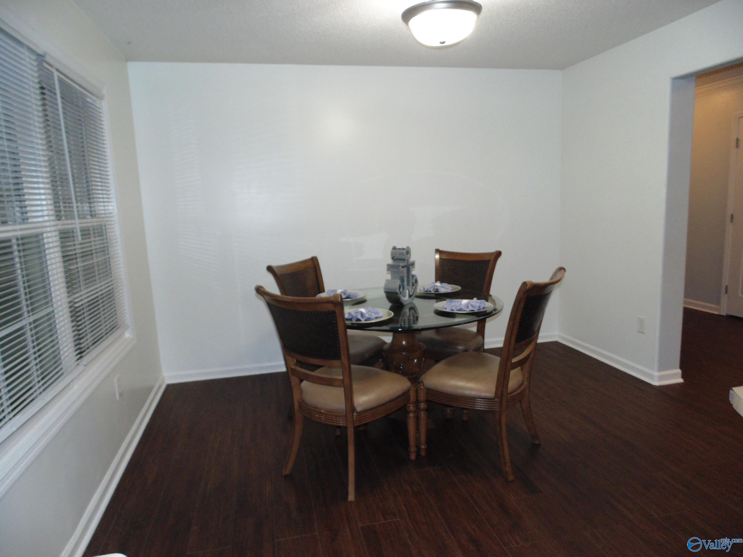 303 Antler Point Drive, New Market, Alabama image 9