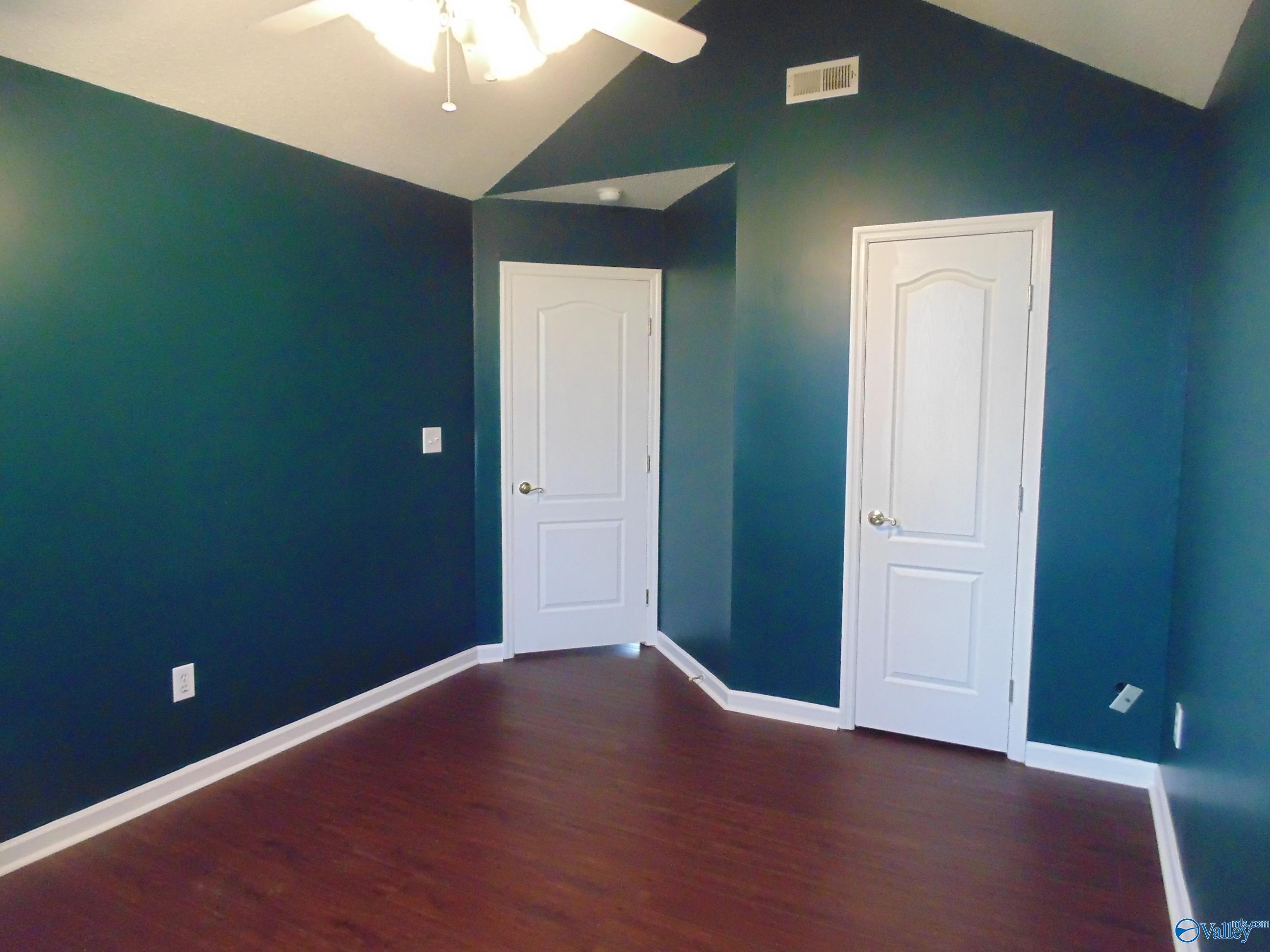 303 Antler Point Drive, New Market, Alabama image 14
