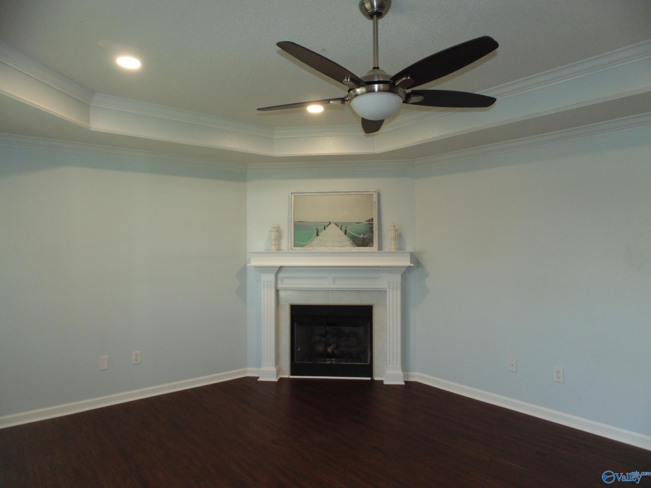 303 Antler Point Drive, New Market, Alabama image 4