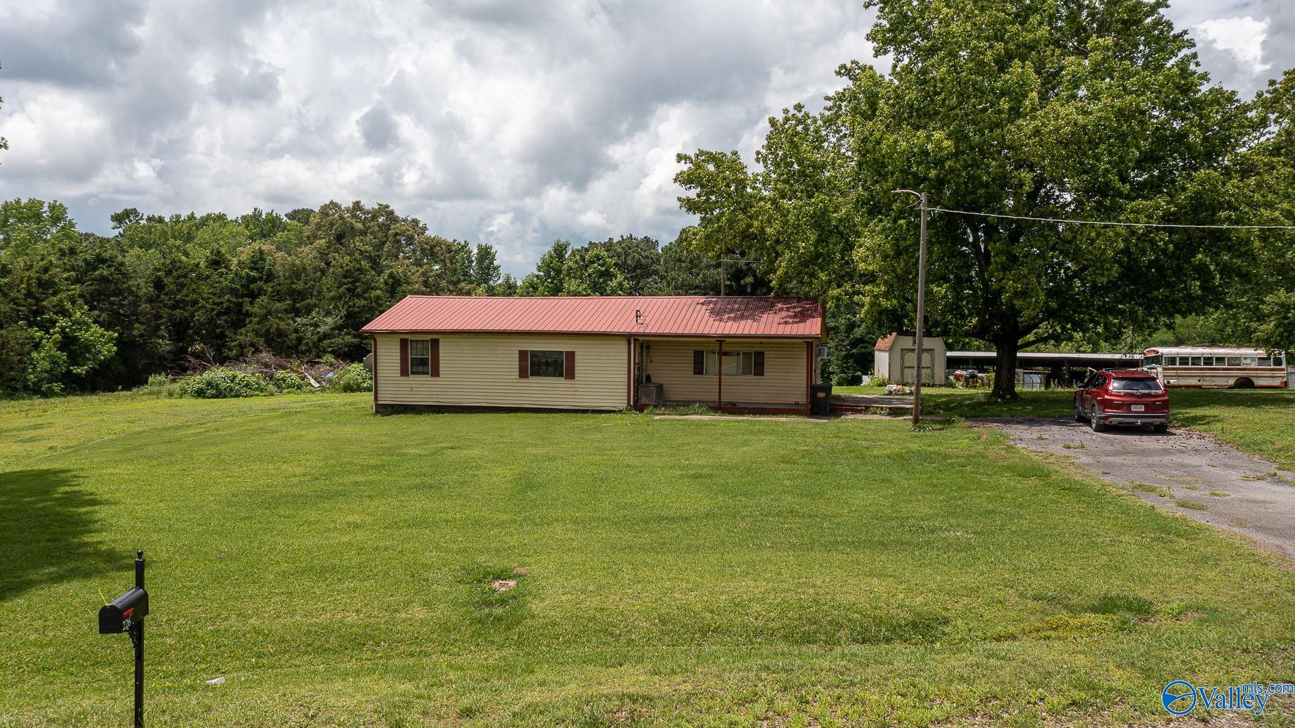 219 Graham Circle